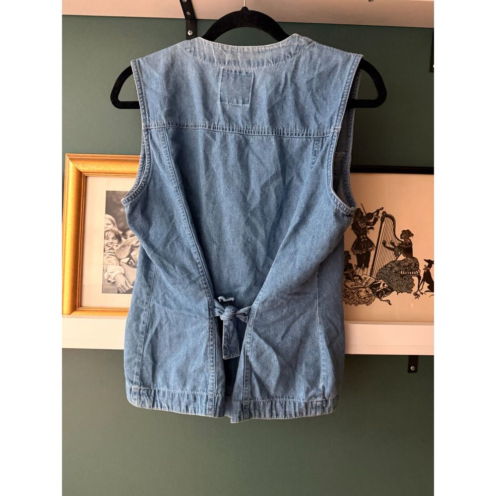 Vintage 90s Andrews Blues Lightweight Denim Sleeveless Shirt with Back Cinch